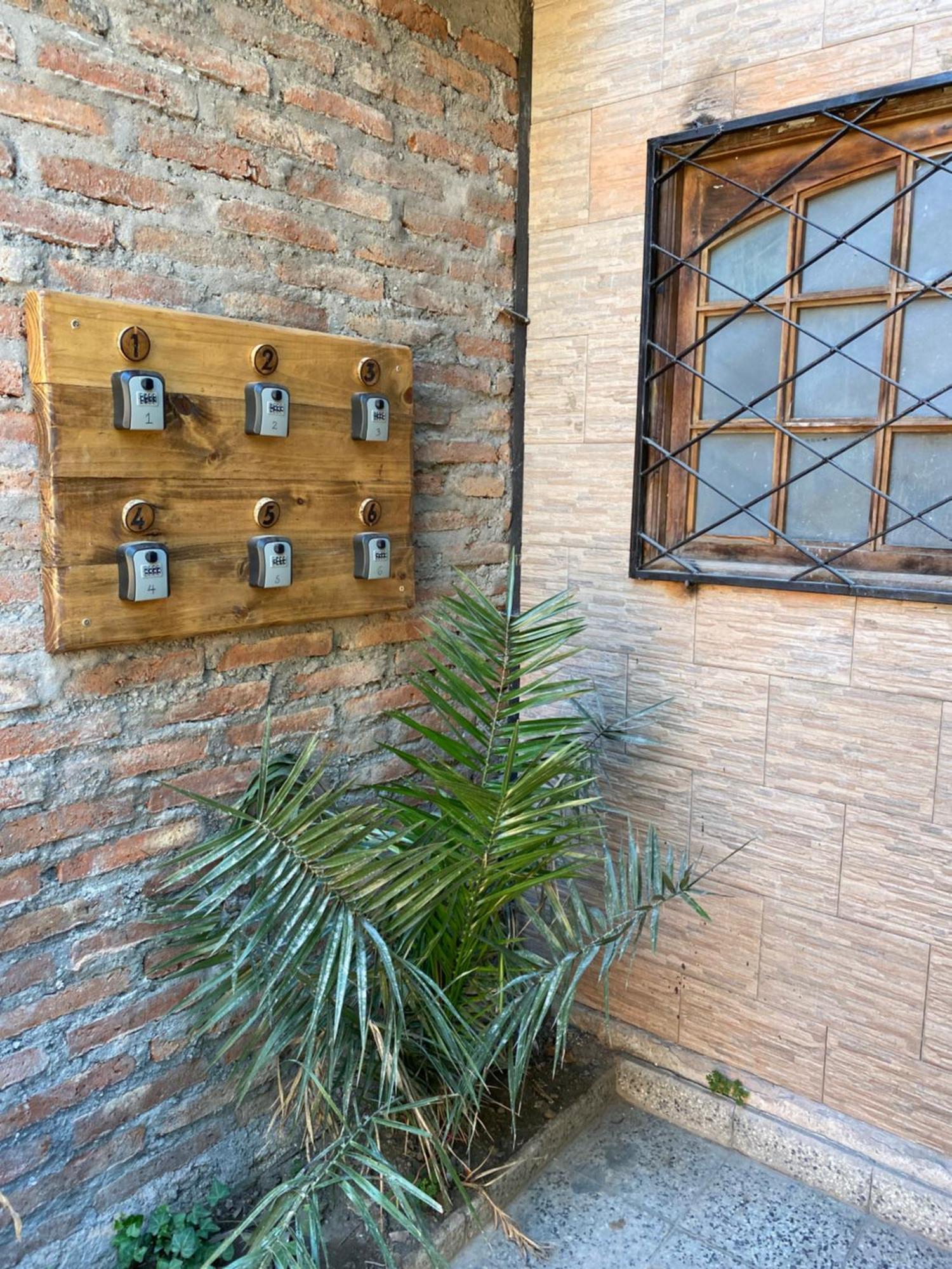 Casa Guemes Homestay